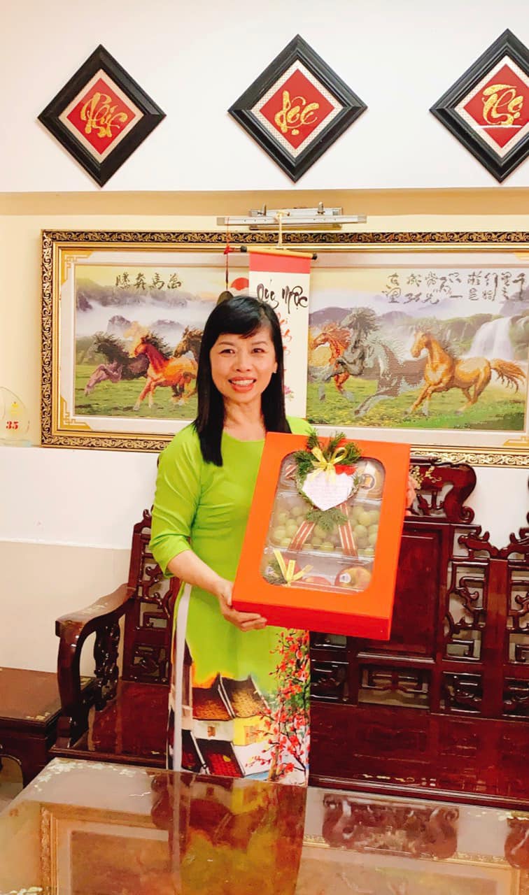 HỘP QUÀ TRÁI CÂY TƯƠI TẶNG SINH NHẬT CHỒNG