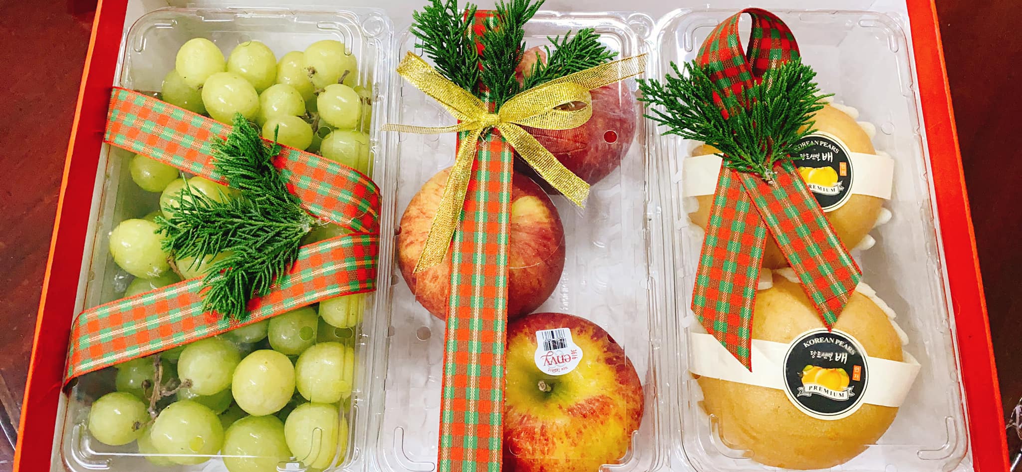 HỘP QUÀ TRÁI CÂY TƯƠI TẶNG SINH NHẬT CHỒNG