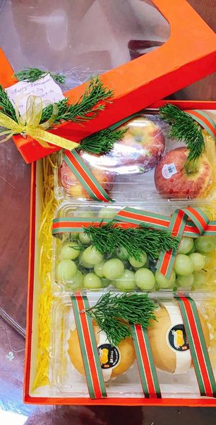 HỘP TRÁI CÂY 20/11 TẶNG THẦY GIÁO